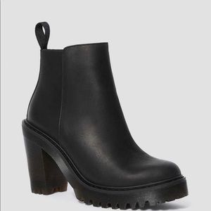 Dr Martens Heeled Chelsea Boot ( Hurston )